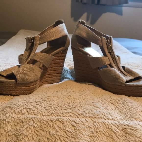 Michael Kors Wedges - Picture 4 of 5